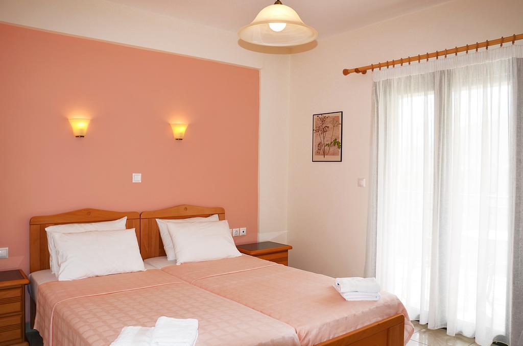 Hotel Patelis Púlithra Kültér fotó