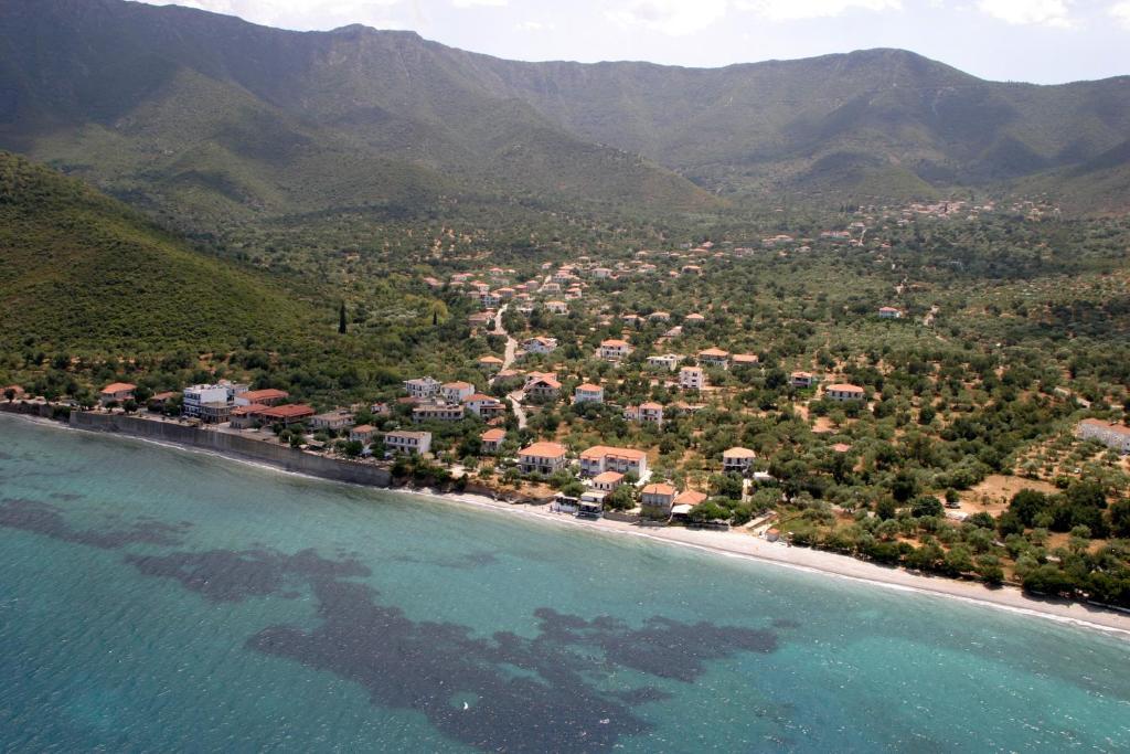 Hotel Patelis Púlithra Kültér fotó