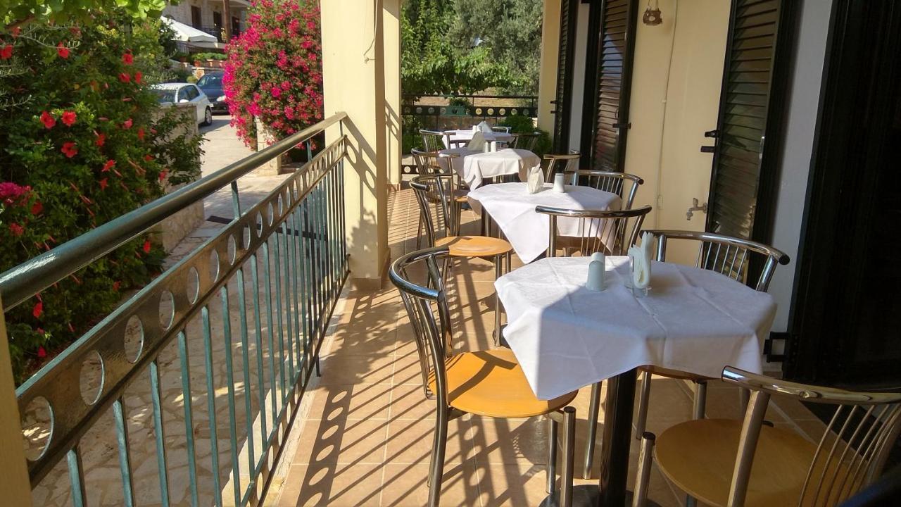 Hotel Patelis Púlithra Kültér fotó