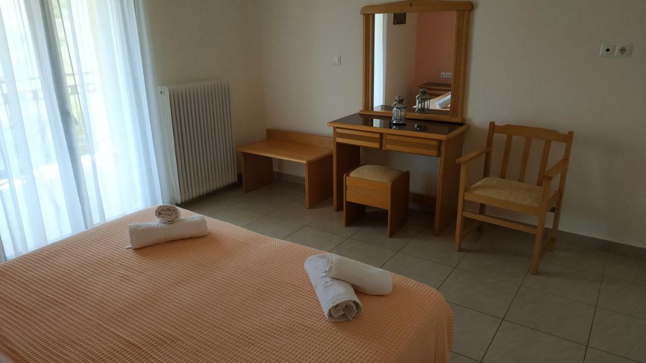 Hotel Patelis Púlithra Kültér fotó